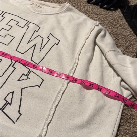 Free People / We The Free creamy white & black New York Camden sweatshirt (L) - Picture 6 of 9